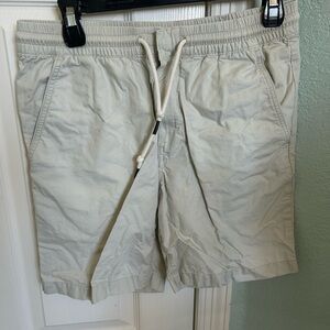 Patagonia Small Cream Elastic Waist zipped shorts